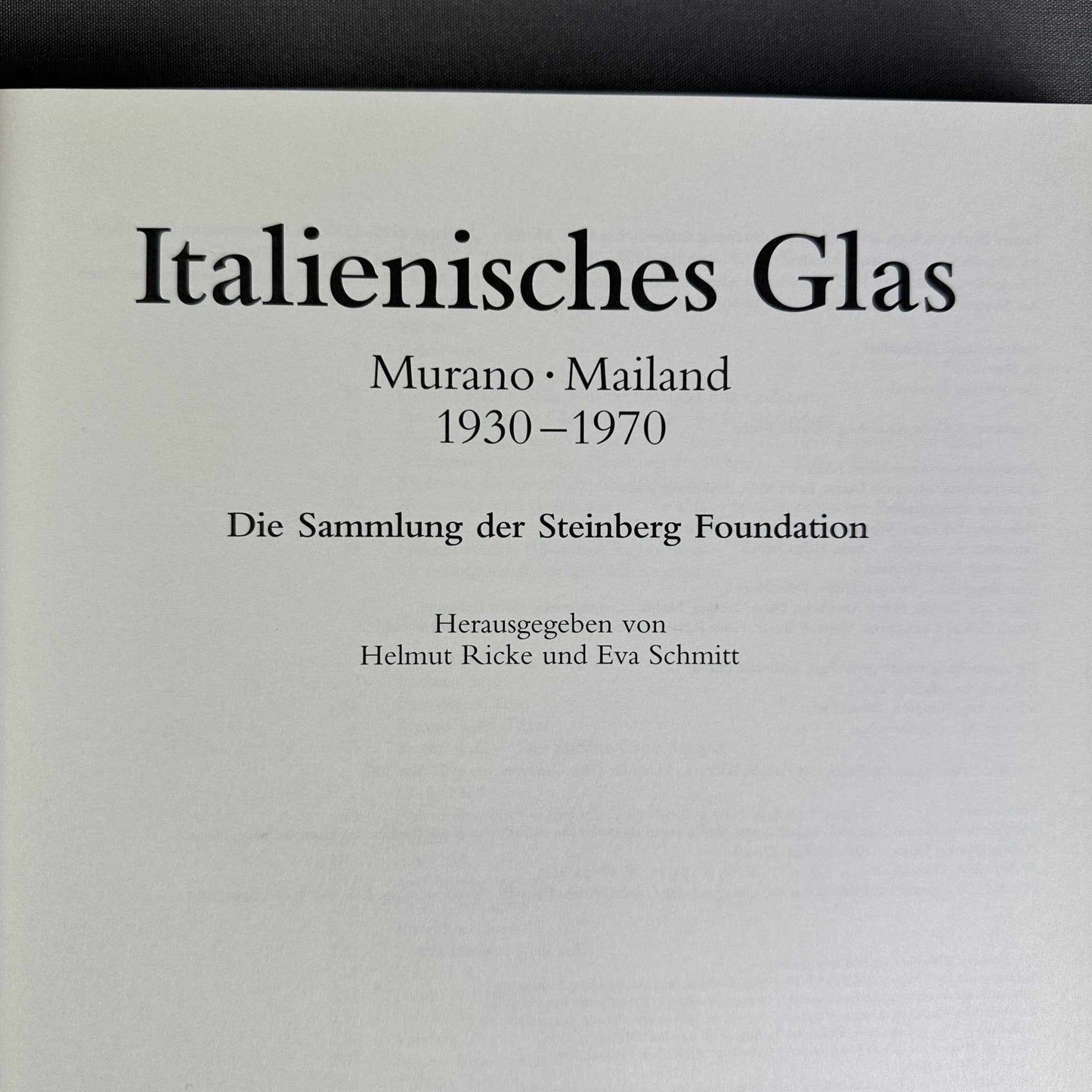 Cover of Italienisches Glas Murano Mailand 1930 - 1970 book on vintage Italian glass design