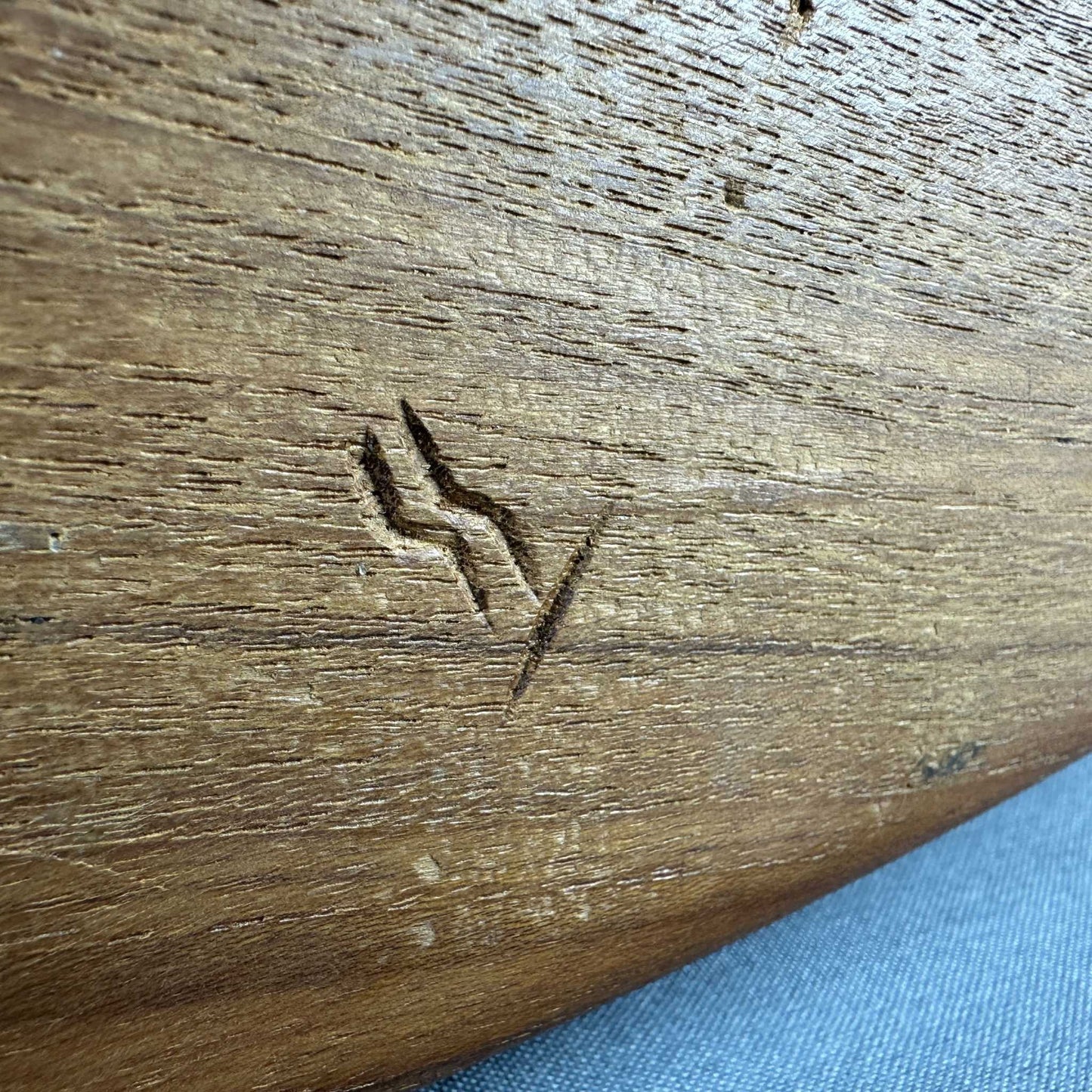 Stig Sandqvist Teak Schale Vemdalen 1960er vintage signiert Holzschale lang und schmal