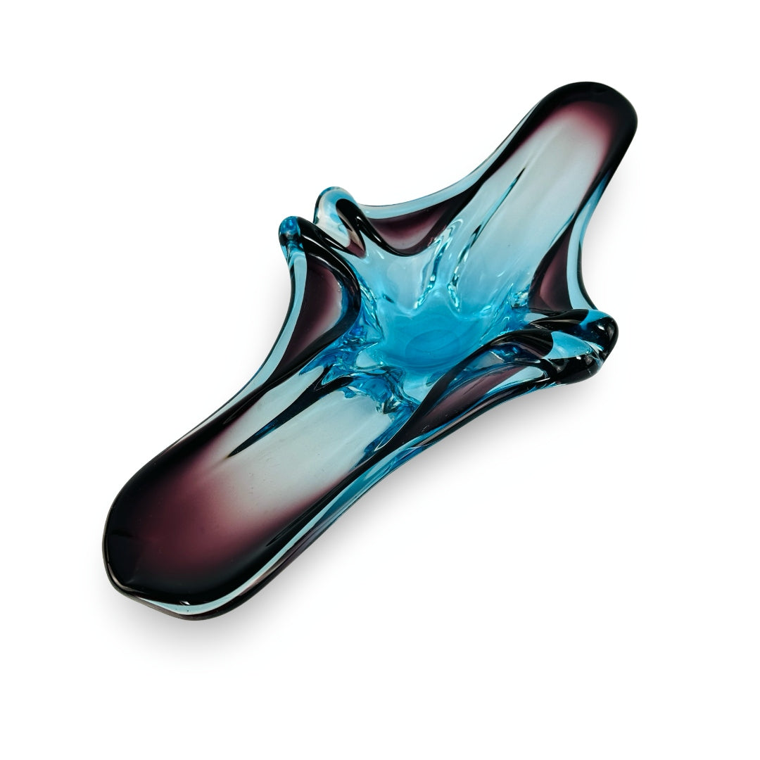 Murano Sommerso Glasschale in Freiform, Petrol und Aubergine, Gesamtansicht von oben