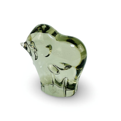 Livio Seguso Glasskulptur Stier – Ansicht mit sichtbarer Signatur am Boden