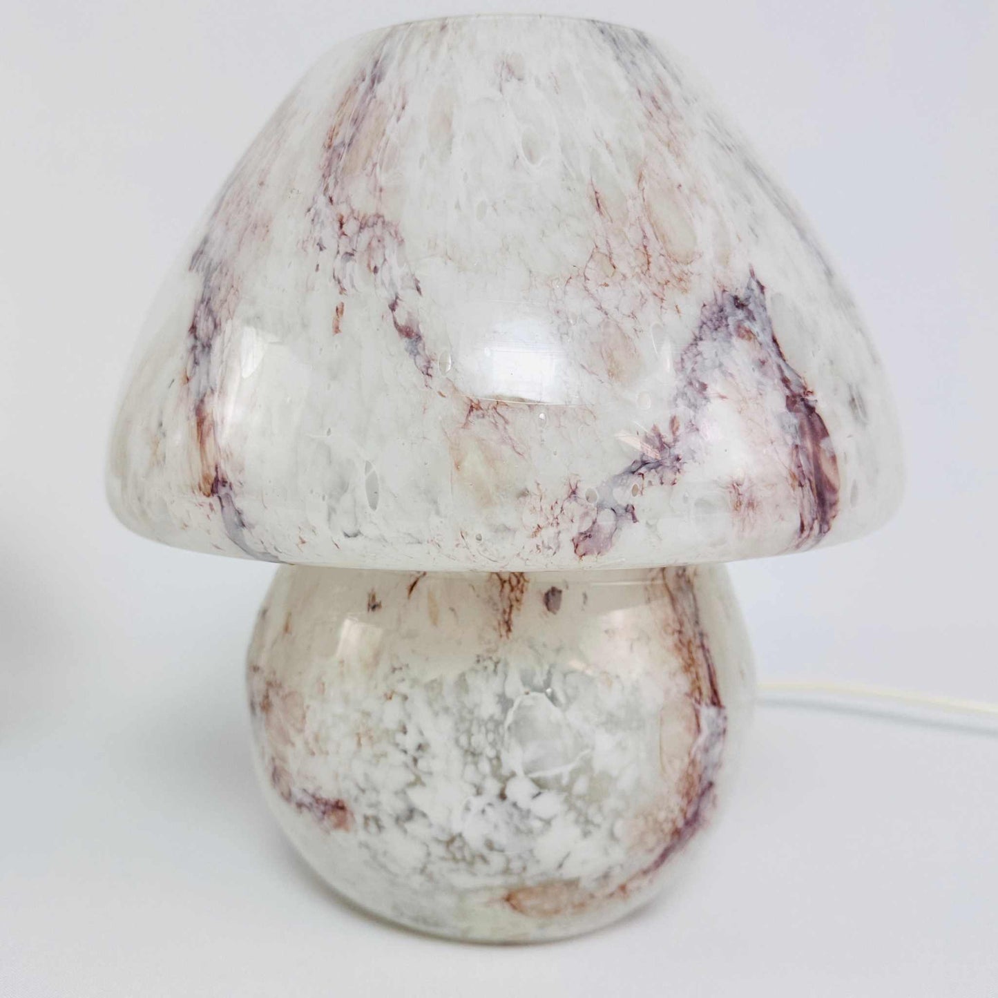 Paar Pilz Tischleuchten aus Glas von Peill & Putzler 1970er im Vintage-Design
