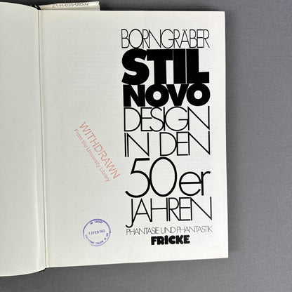 Titelseite des Stilnovo-Buchs mit Bibliotheksstempel und dem Schriftzug Design in den 50er Jahren