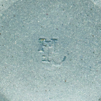 Detail der eingeprägten HK-Marke von Heiner Hans Körting, Dornburg