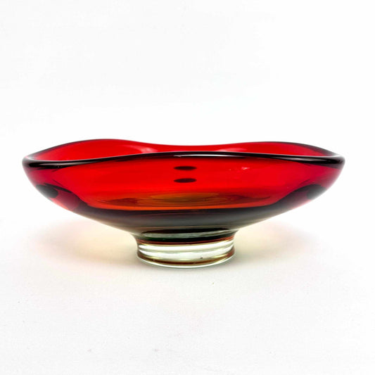 Bunte Murano Glasschale Sommerso mit dunklen Punkten aus den 1960er Jahren von Flavio Poli