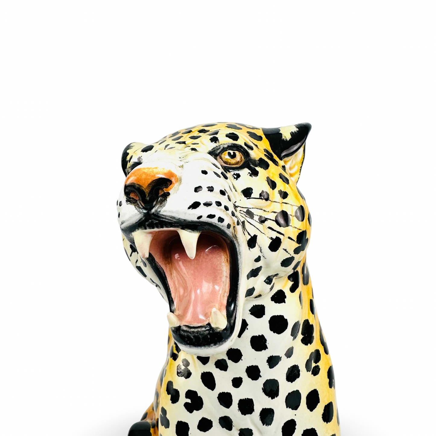 Keramischer Leopard aus Italien der 1960er Jahre mit handbemalten Rosetten und eleganter Haltung, signiert