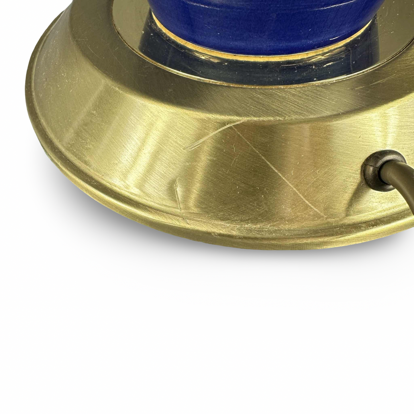 Kobalt-blaue Keramik Tischleuchte der 70er Jahre mit Messingfuß, Vintage Design