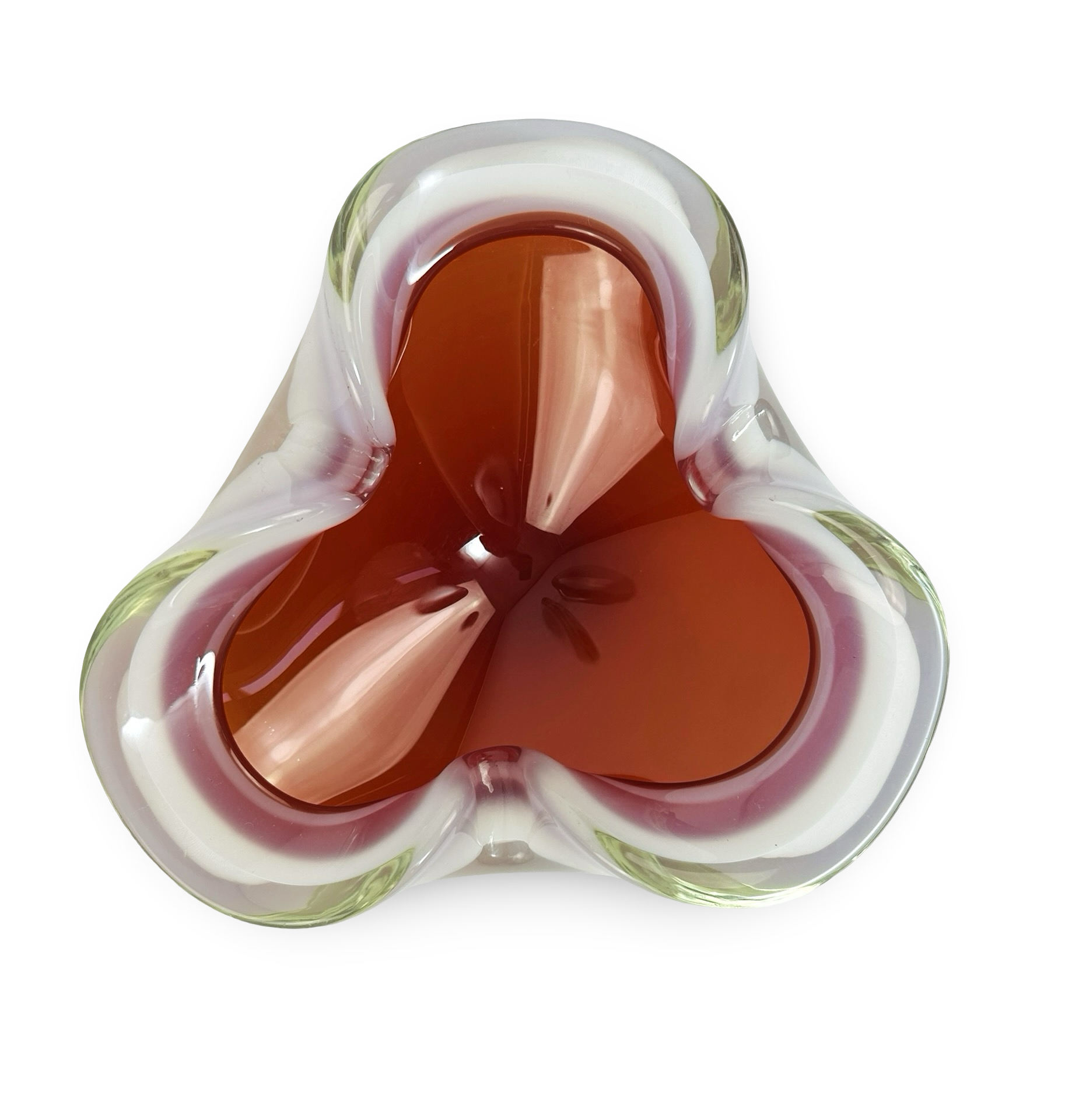 Murano Glas Schale rot-opal Geode-Form mit leuchtendem Glaskern von 1960er Jahren