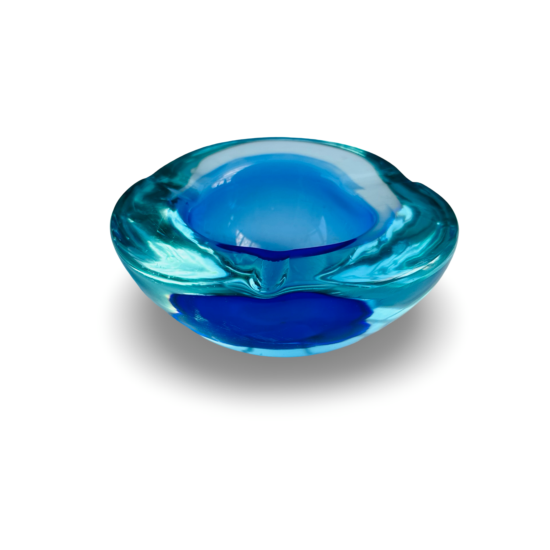Blauer Murano Aschenbecher aus den 1970ern, 10,5 cm Durchmesser, 4,5 cm Höhe, guter Zustand