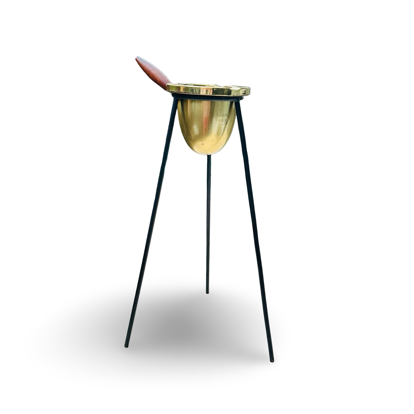 50er Standaschenbecher aus Messing, Metall und Teak mit Patina und Griff