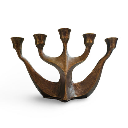 Frontansicht des fünfarmigen brutalistischen Bronze-Kerzenständers von Horst Dahlbeck aus den 1960ern
