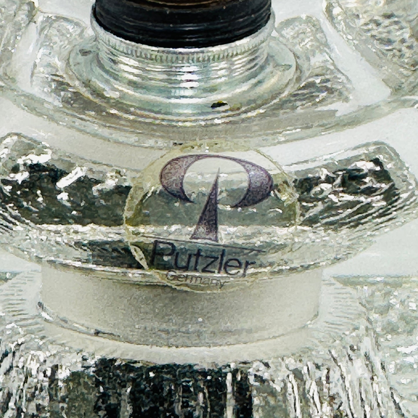 Peill & Putzler Ice Cube TA 14 Tischleuchte aus Kristallglas und Aluminiumsockel, Deutschland 1970er