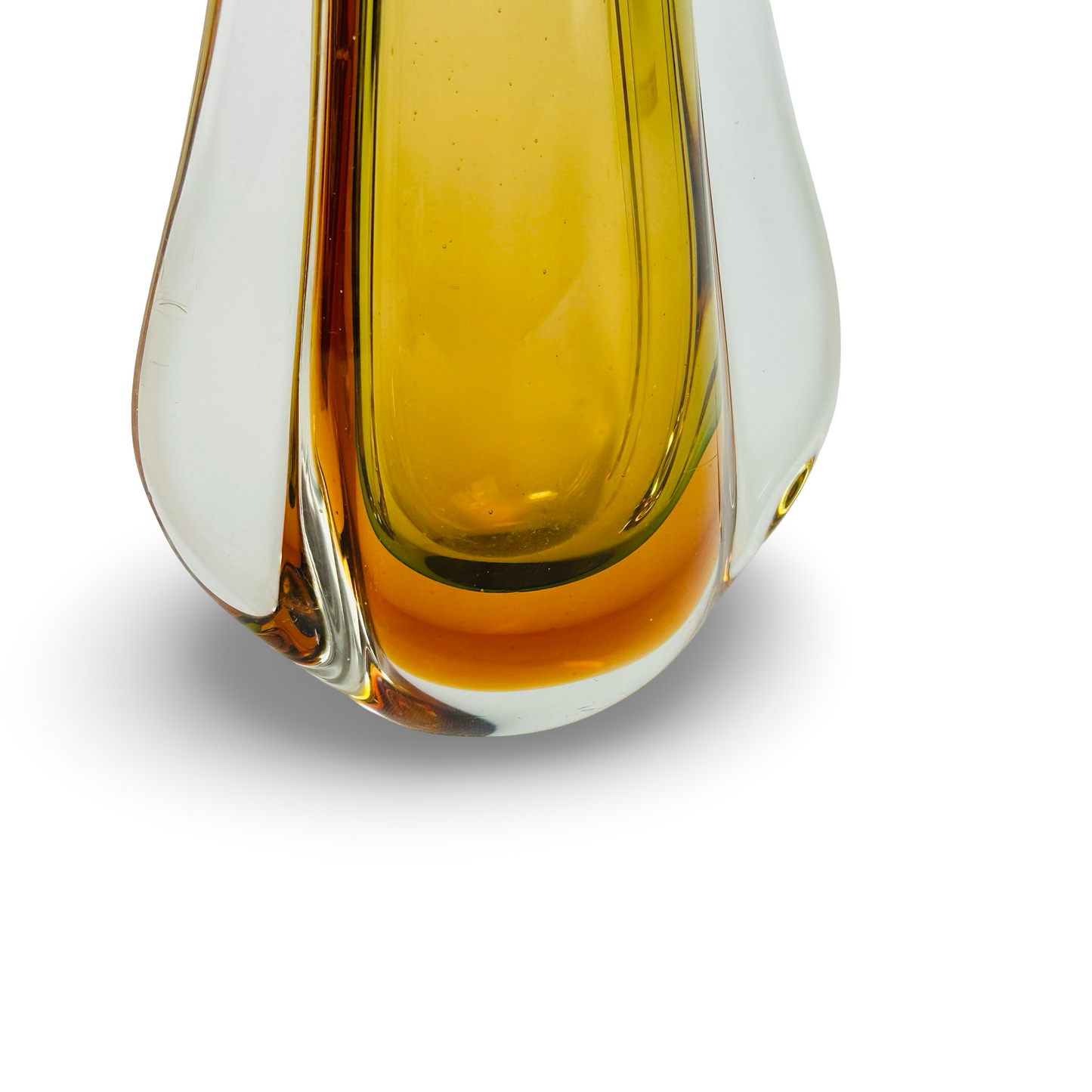 Murano Sommerso Glasvase in Grün und Amber mit Schwalbenschwanz-Mündung, Italien 1960er