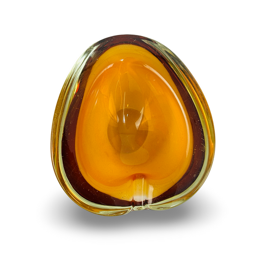 Sommerso Herzschale aus Murano-Glas mit bernstein-amber Kern und uran-gelbem Mantel aus den 1960er Jahren