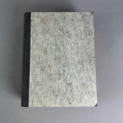 Geschlossener Domus-Sammelband von 1963 mit grauem marmoriertem Buchrücken und Deckel