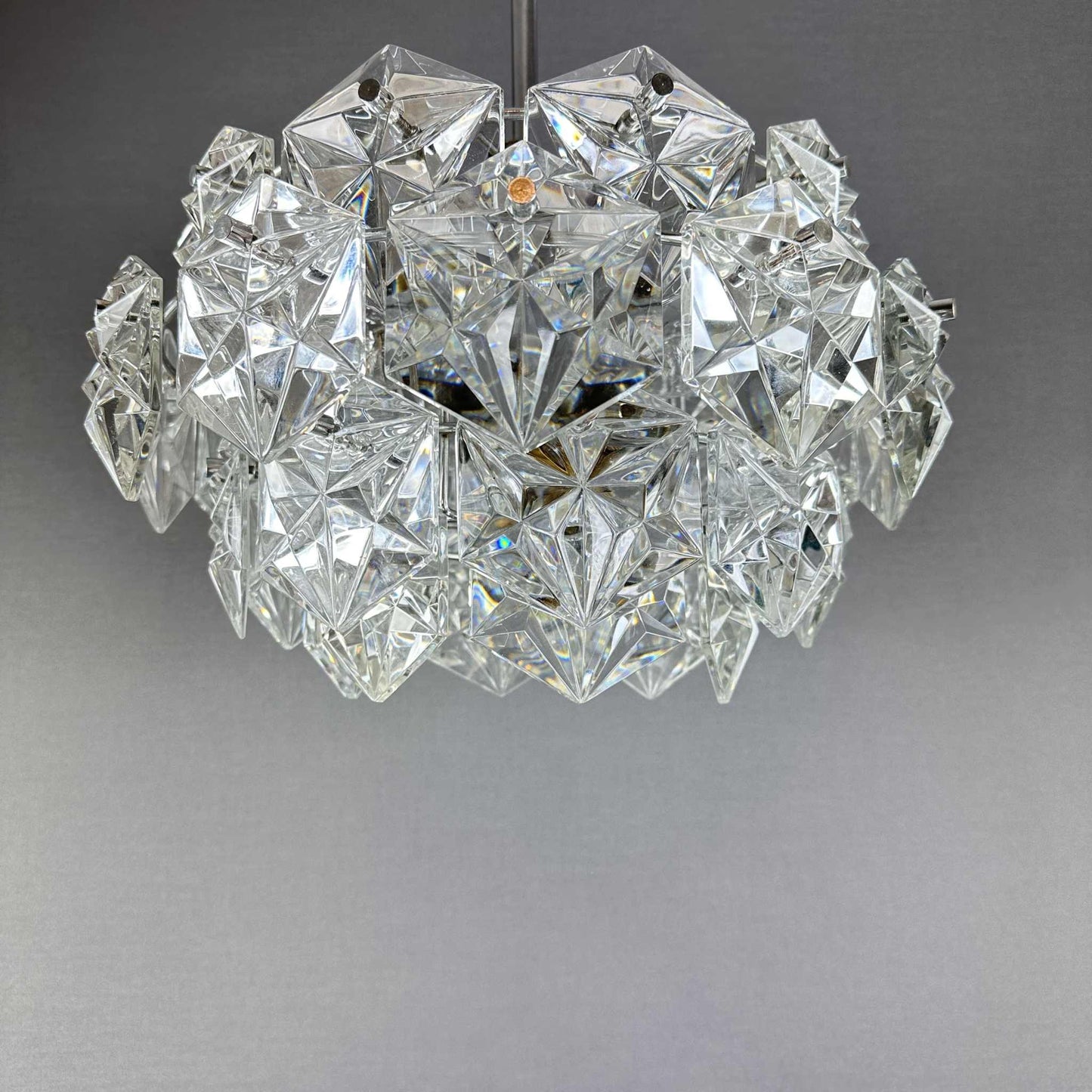 Kinkeldey Silber Kronleuchter mit Kristallglas aus den 70er Jahren vintage verchromtes Metall und 36 Kristalle