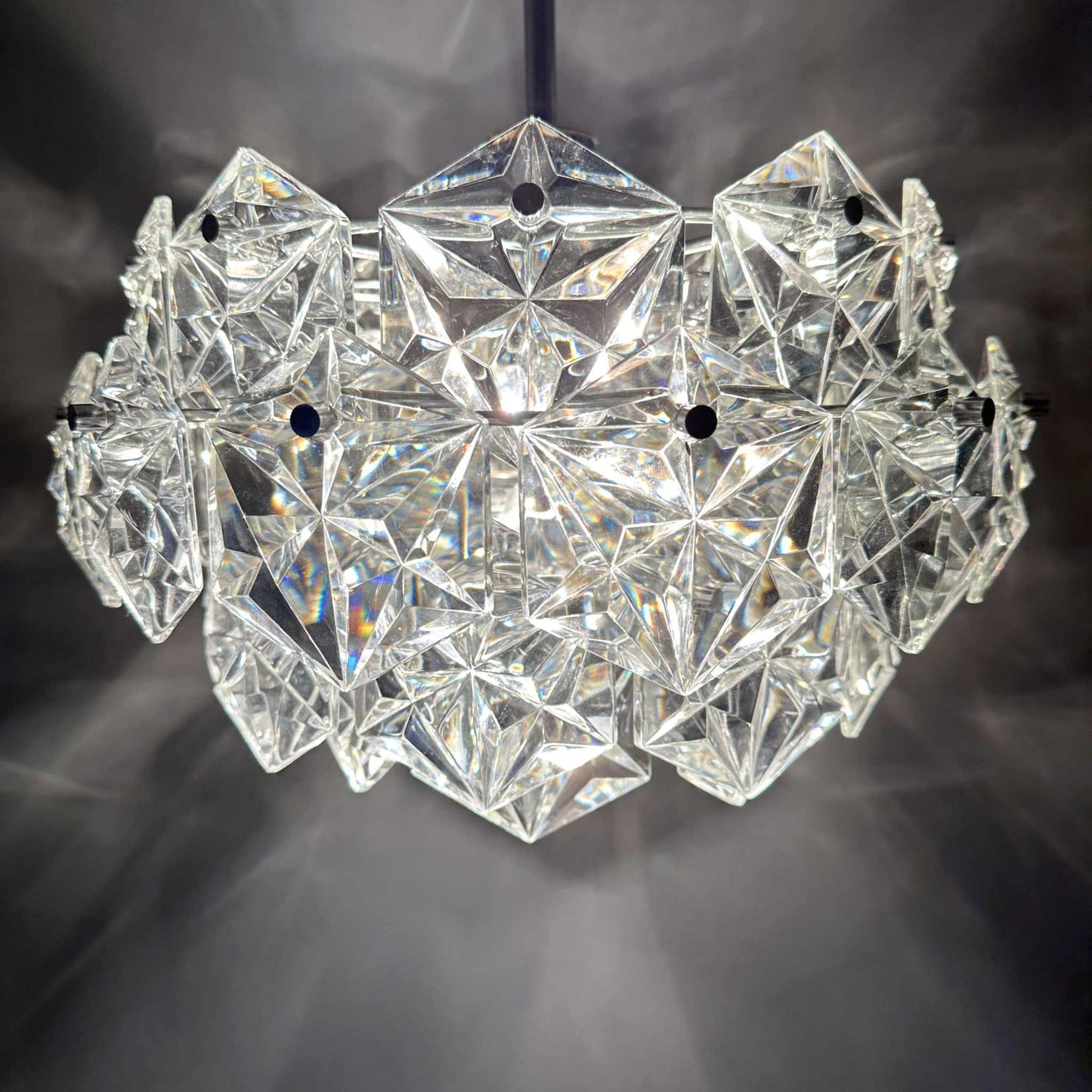 Kinkeldey Silber Kronleuchter mit Kristallglas aus den 70er Jahren, verchromtes Metall und 36 Kristalle, vintage Design